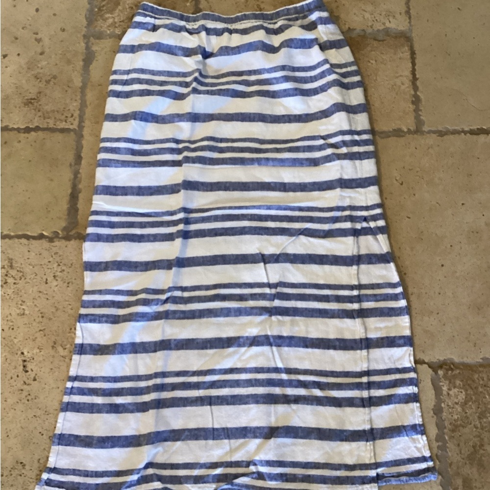 Old Navy A line side slit skirt -SZ S
